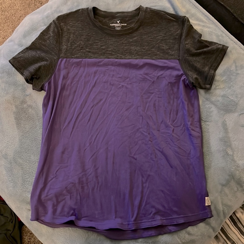 AE flex crew neck tshirt